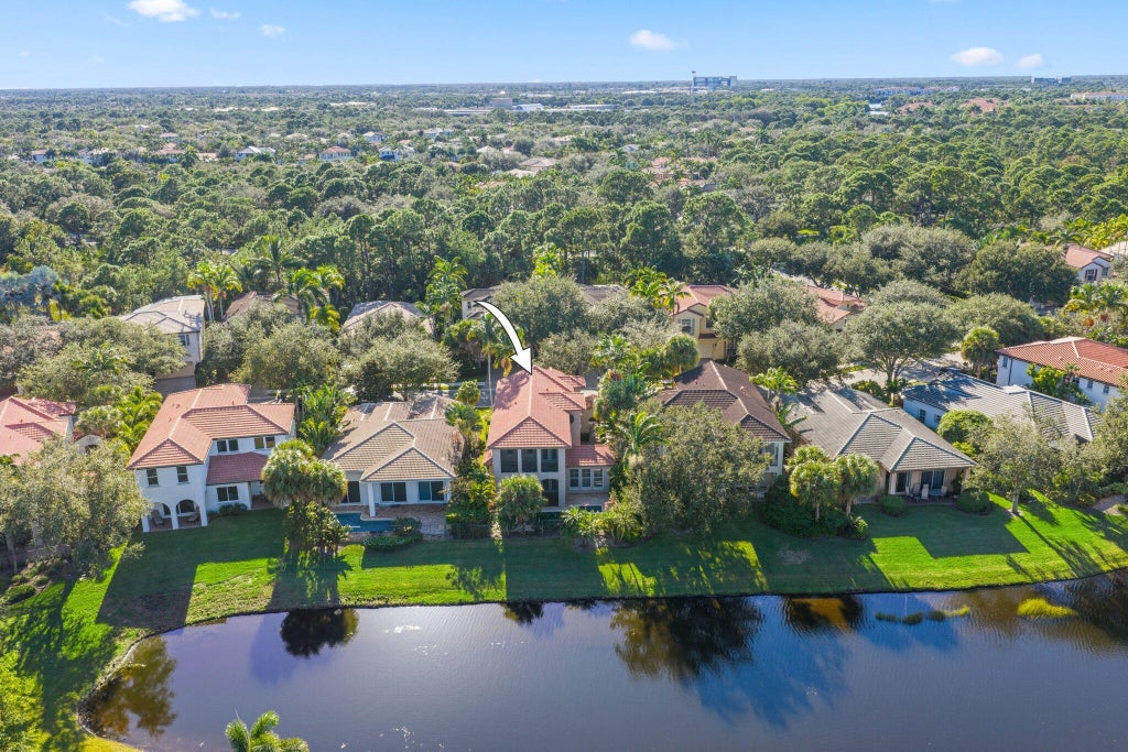 1820 Flower Dr, Palm Beach Gardens