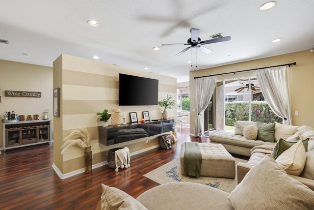 2 of 48 - 109 Nottingham Place, Boynton Beach, FL