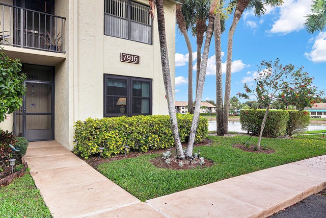 4 of 57 - 7916 Willow Spring Drive #1416, Lake Worth, FL
