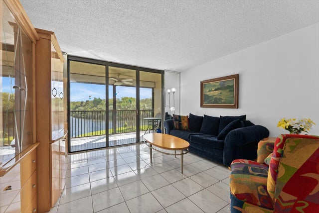 1 of 43 - 3050 Nw 42nd Avenue #c309, Coconut Creek, FL