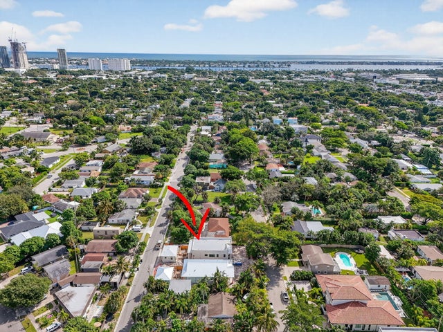 3 of 26 - 1013 Ardmore Road, West Palm Beach, FL