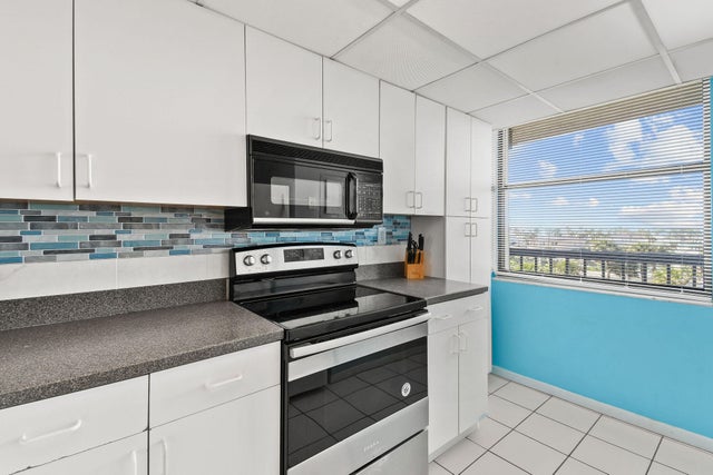 5 of 41 - 10680 S Ocean Drive #308, Jensen Beach, FL