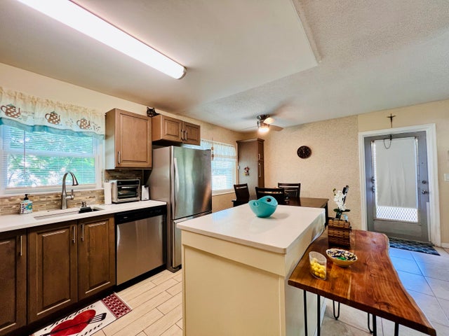 2 of 15 - 131 Andover F, West Palm Beach, FL