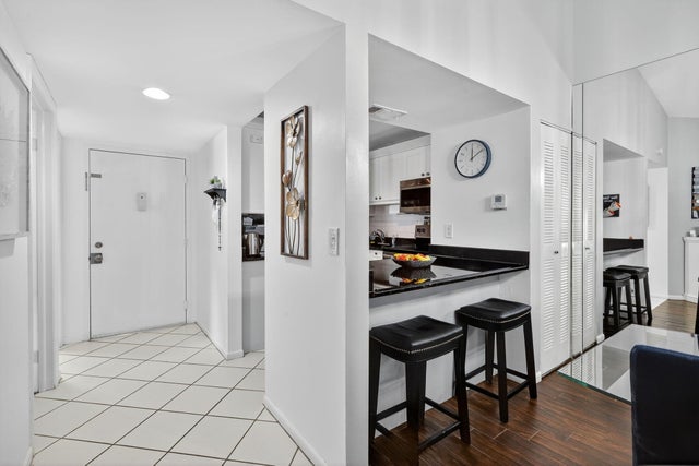 5 of 61 - 15453 Lakes Of Delray Boulevard #207, Delray Beach, FL