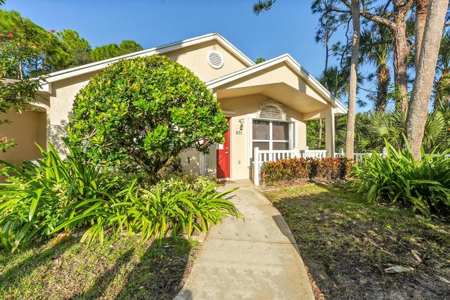 2 of 38 - 671 Nw San Remo Circle, Port Saint Lucie, FL