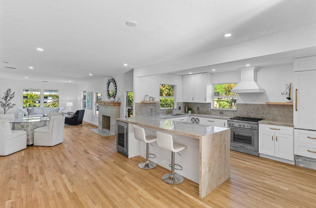 1 of 28 - 1404 Florida Avenue, West Palm Beach, FL