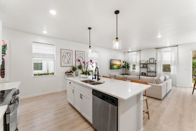 4 of 16 - 1780 Lindley Street, West Palm Beach, FL