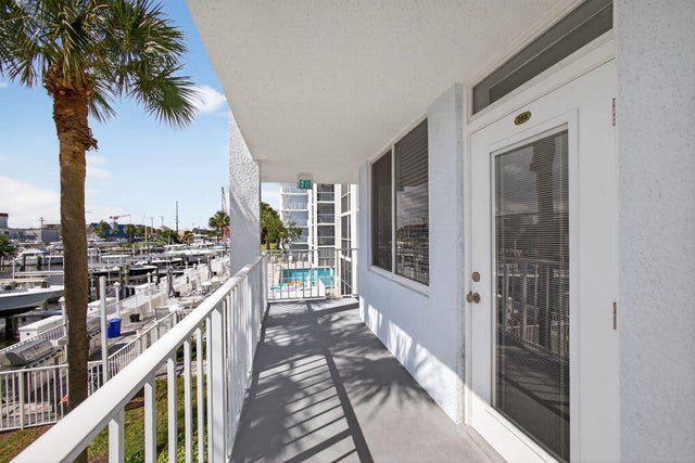 5 of 26 - 104 Paradise Harbour Boulevard #203, North Palm Beach, FL