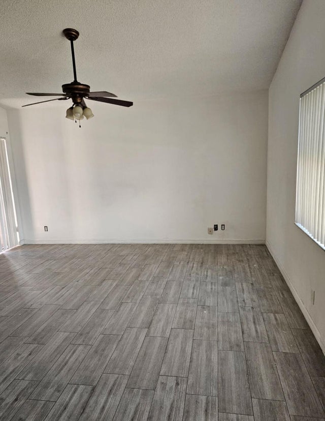 4 of 26 - 503 Springdale Circle #50 C, Palm Springs, FL