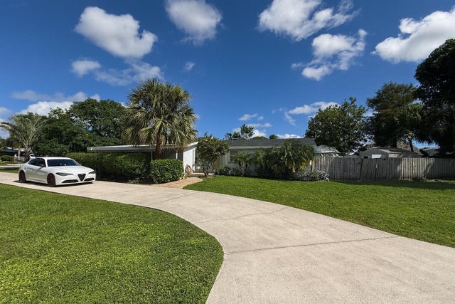 4 of 15 - 2530 Myrica Road, West Palm Beach, FL