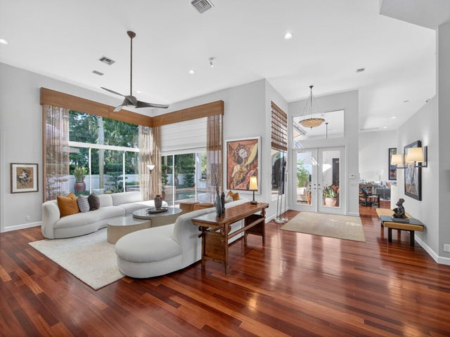 2 of 44 - 101 Pembroke Drive, Palm Beach Gardens, FL