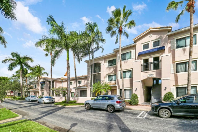 3 of 31 - 2802 Sarento Place #304, Palm Beach Gardens, FL