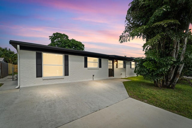 1 of 27 - 3797 Bahama Road, Palm Beach Gardens, FL