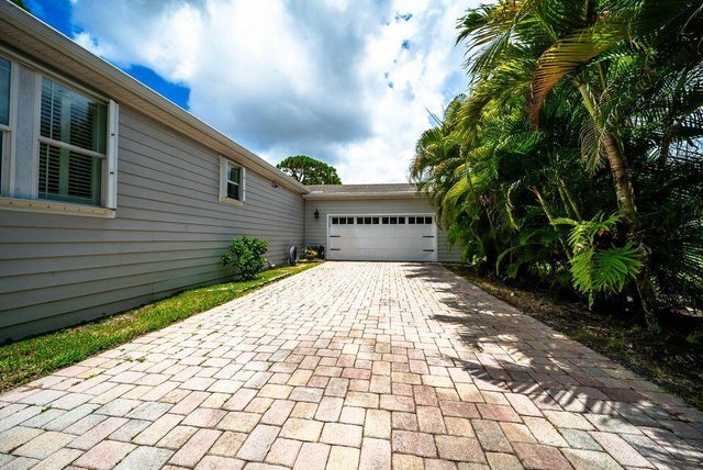 3 of 22 - 6164 N Ironwood Lane, Lantana, FL