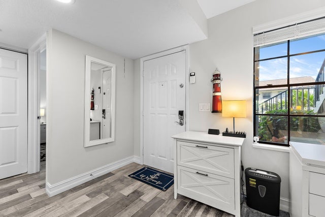 4 of 39 - 1201 Pinecrest Circle #b, Jupiter, FL