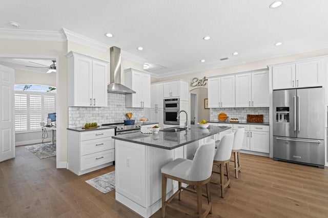 Photo of Listing #RX-11134365