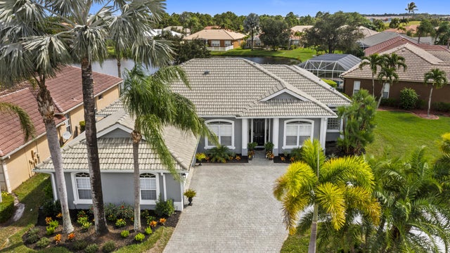 2 of 89 - 411 Nw Dover Court, Port Saint Lucie, FL