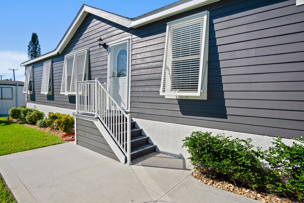 8328 Se Swan Av, Hobe Sound