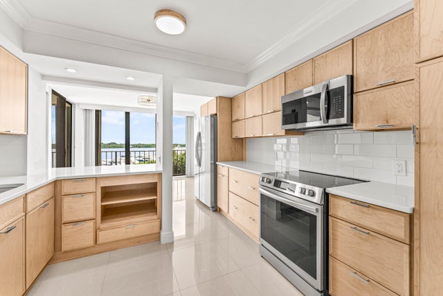 4 of 45 - 124 Lakeshore Drive #531, North Palm Beach, FL