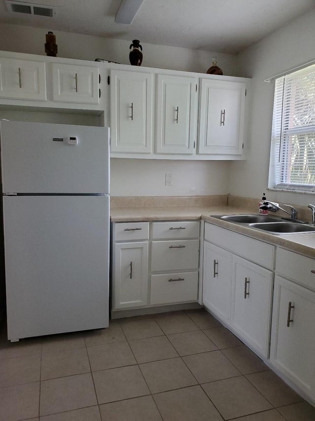 4 of 14 - 235 Lake Dora Drive #235, West Palm Beach, FL