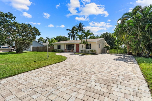 2 of 58 - 1802 Antigua Road, Lake Clarke Shores, FL