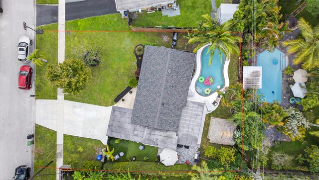 2 of 45 - 1713 W River Drive, Margate, FL