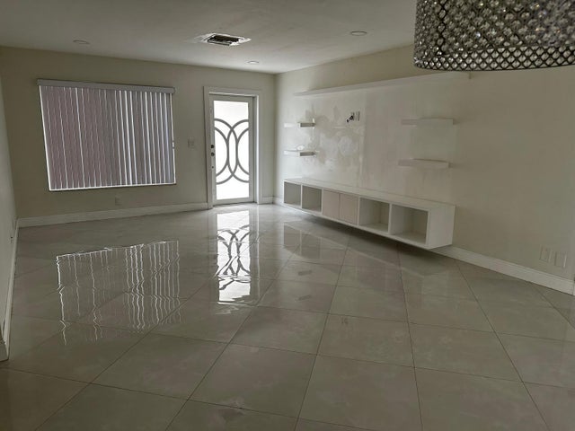 2 of 13 - 4963 Pine Cone Lane, West Palm Beach, FL