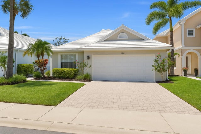 1 of 29 - 30 Selby Lane, Palm Beach Gardens, FL