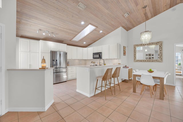 4 of 29 - 30 Selby Lane, Palm Beach Gardens, FL