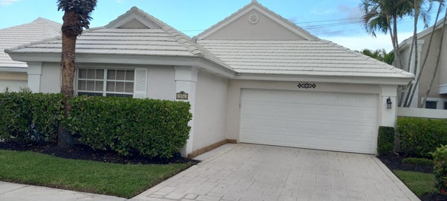 906 Dickens Place, West Palm Beach