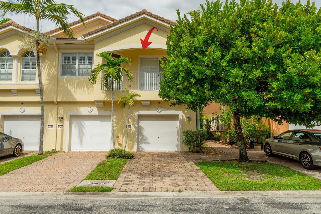 1725 Terra Cotta Dr, Riviera Beach