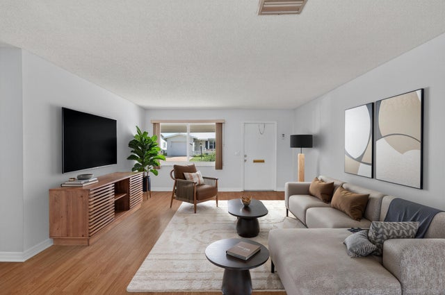 2 of 28 - 2095 Sw 13th Terrace, Boynton Beach, FL