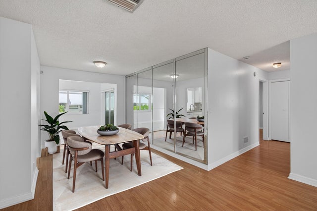 4 of 28 - 2095 Sw 13th Terrace, Boynton Beach, FL