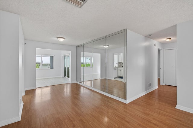 5 of 28 - 2095 Sw 13th Terrace, Boynton Beach, FL