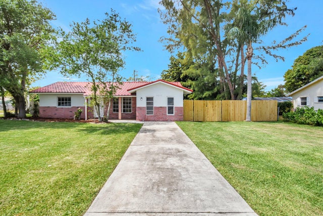 2 of 37 - 1103 Nw 7th Court, Boynton Beach, FL