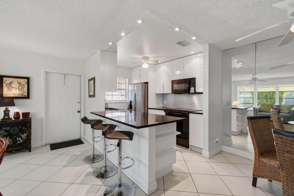 1305 High Point Way Se #d, Delray Beach