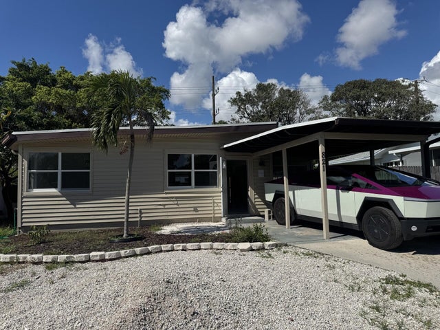 821 N B Street, Lake Worth Beach