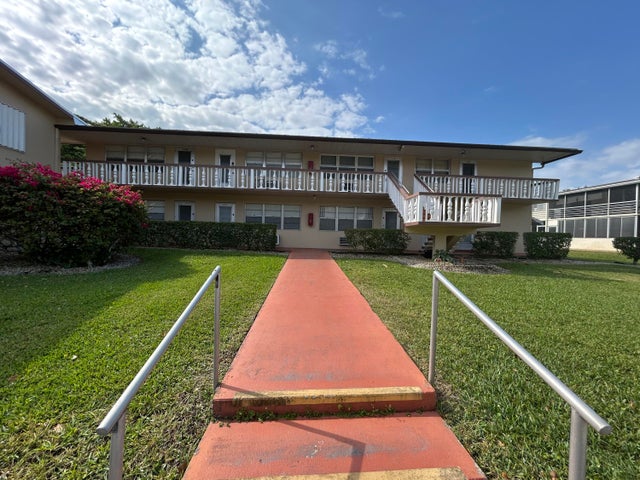 1 of 29 - 235 Canterbury K, West Palm Beach, FL