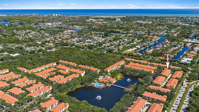 1 of 44 - 2458 San Pietro Circle, Palm Beach Gardens, FL