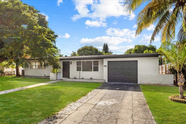 5 of 35 - 937 Ne 25th Avenue, Pompano Beach, FL