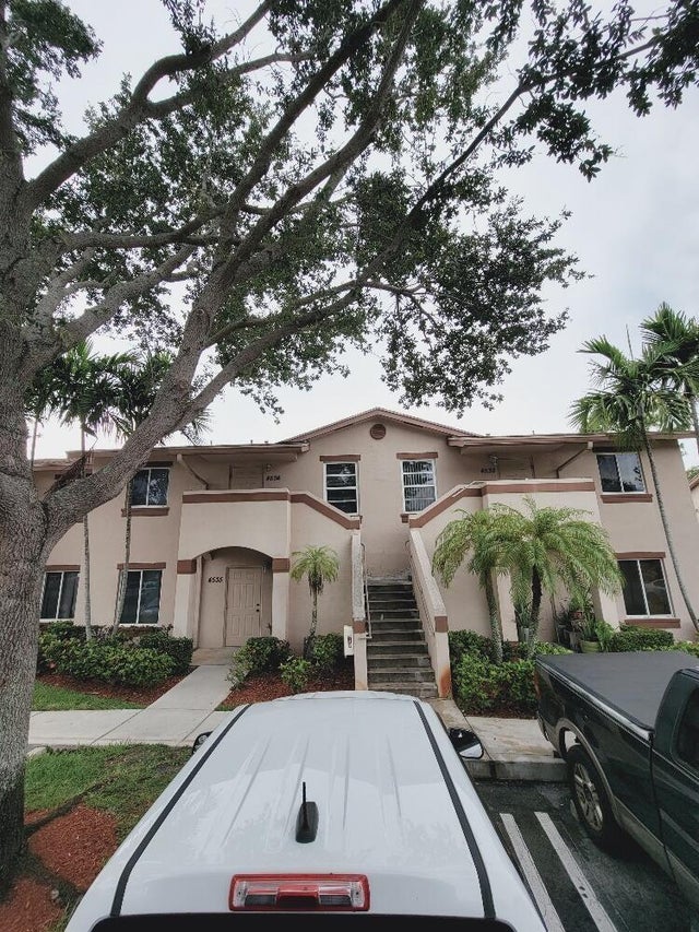 2 of 12 - 4536 Oak Terrace Drive #4536, Greenacres, FL