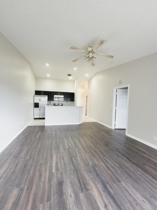 5 of 12 - 4536 Oak Terrace Drive #4536, Greenacres, FL