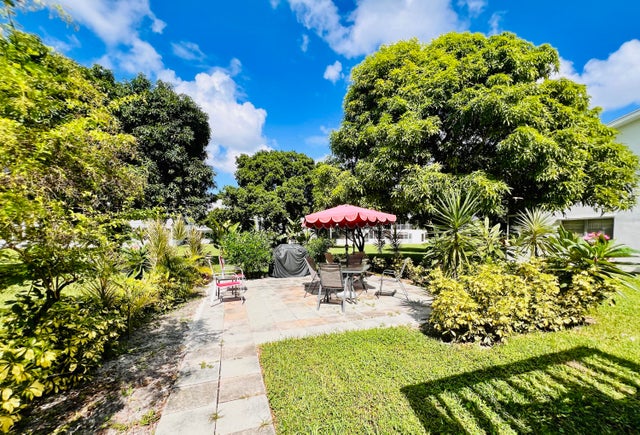 2 of 7 - 362 Sheffield O, West Palm Beach, FL