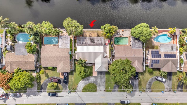3 of 25 - 2000 Nw 38th Street, Oakland Park, FL