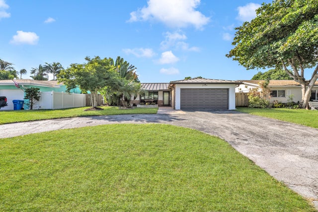 4 of 25 - 2000 Nw 38th Street, Oakland Park, FL