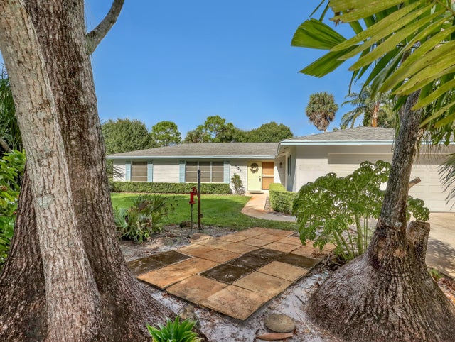 5 of 43 - 853 Palo Verde Court, Haverhill, FL