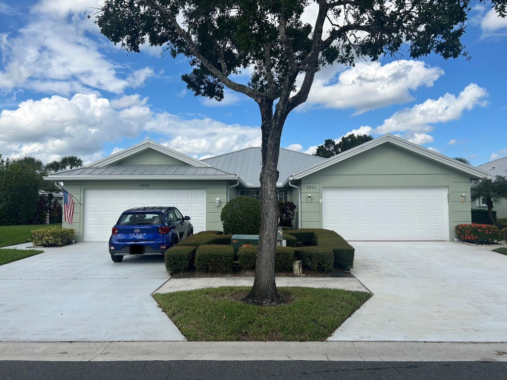 2843 Sw Ridgewood Place, Palm City