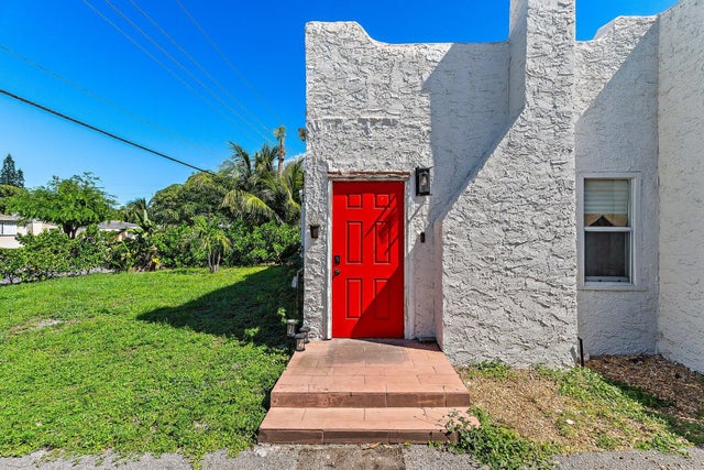 5 of 39 - 120 Nw 4th Avenue, Boynton Beach, FL