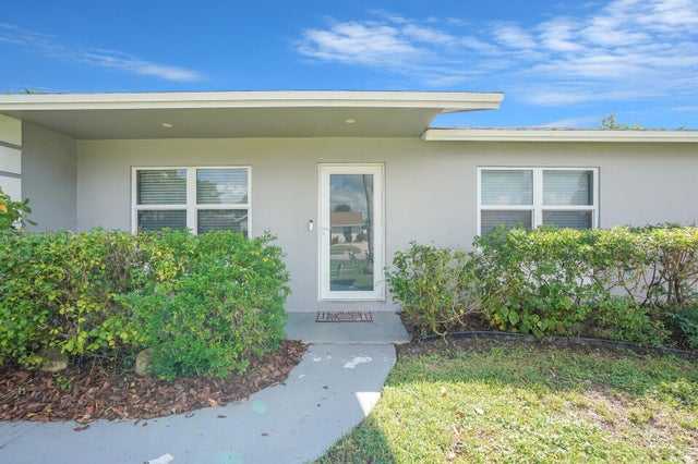 2 of 39 - 9540 Richmond Circle, Boca Raton, FL
