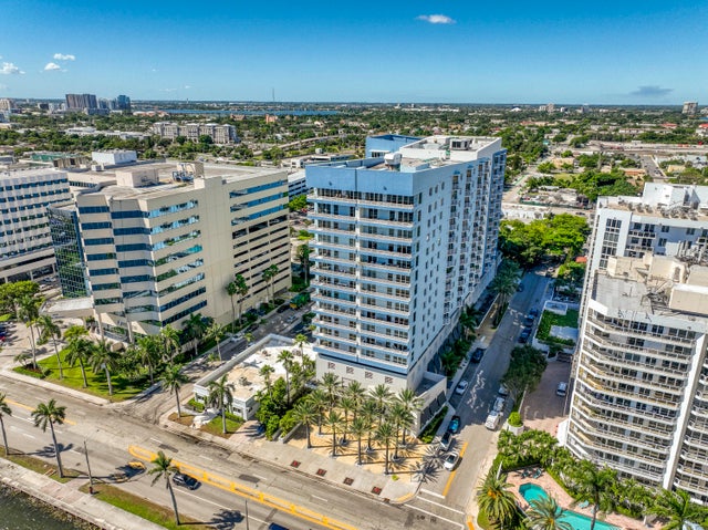 1 of 40 - 1551 N Flagler Drive #uph 8, West Palm Beach, FL